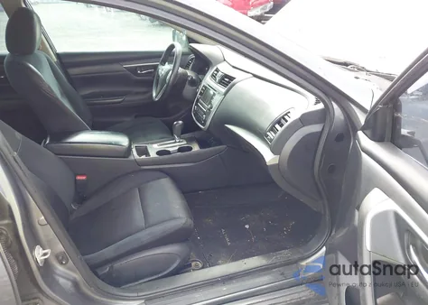 2017 Nissan Altima 2.5 S из США, поврежденный, VIN 1N4AL3AP3HC470449